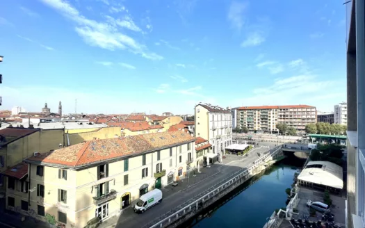 TRILOCALE PANORAMICO NAVIGLI-DARSENA